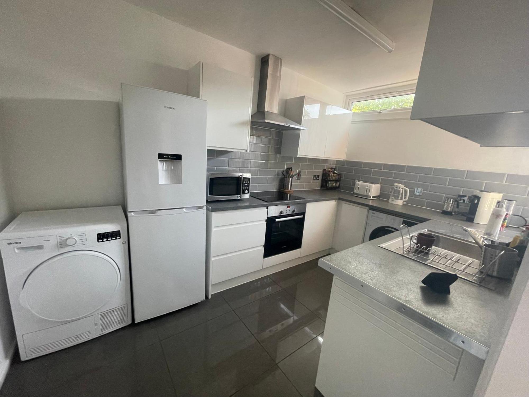 Spacious & Welcoming 4bd House - Kennington * London